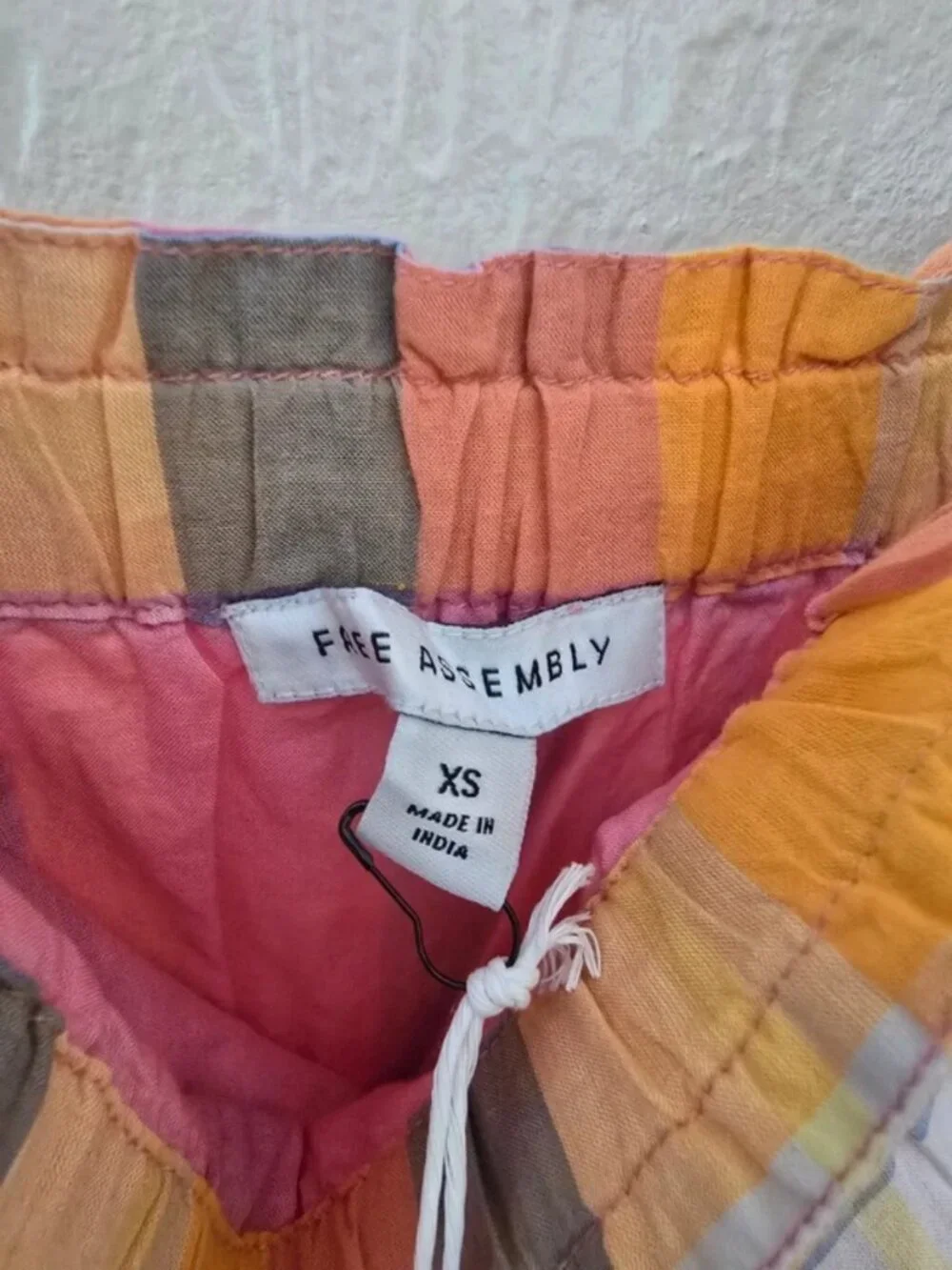 Free Assembly size xs